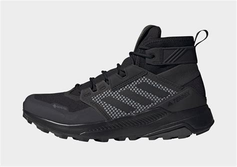 terrex trailmaker mid gore tex